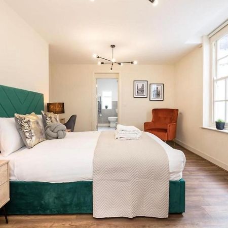 Villa 71 Townhouse By Elite à Liverpool Extérieur photo