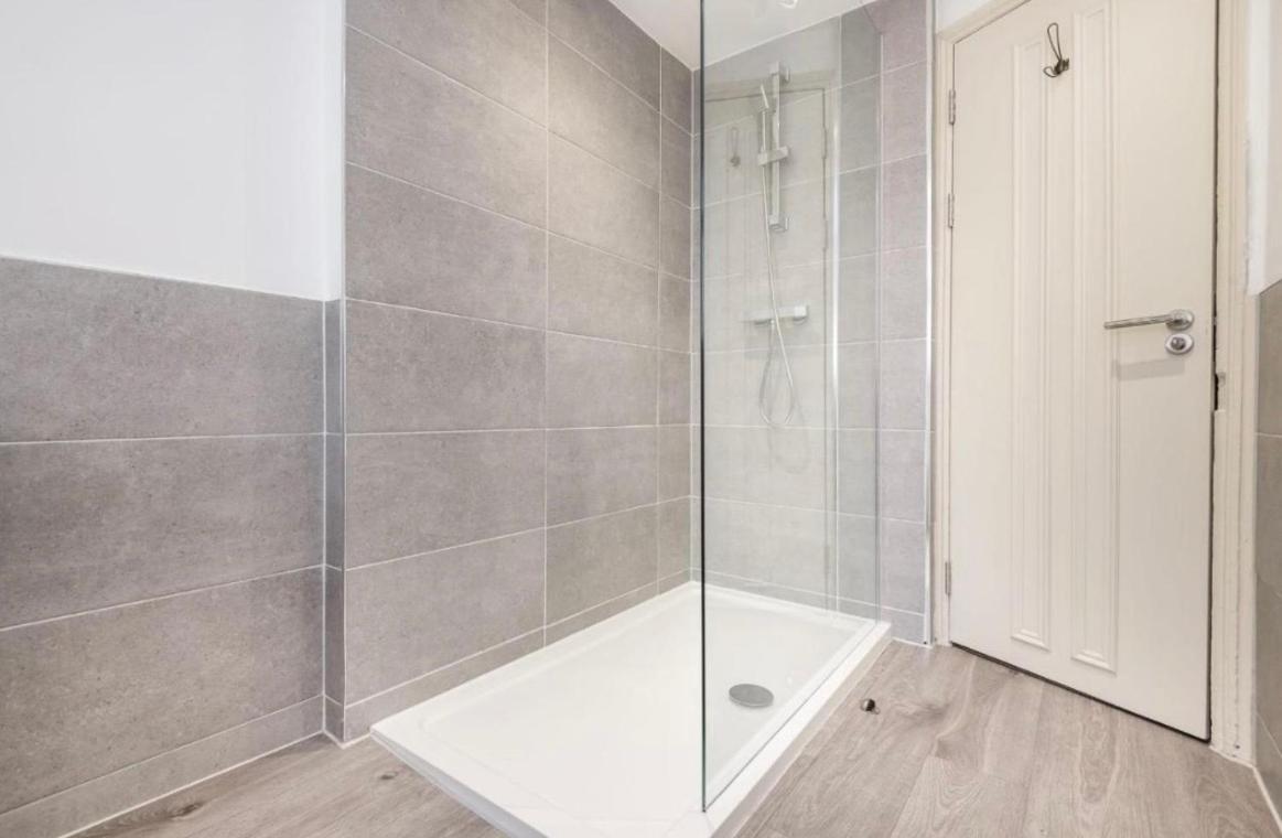 Villa 71 Townhouse By Elite à Liverpool Extérieur photo